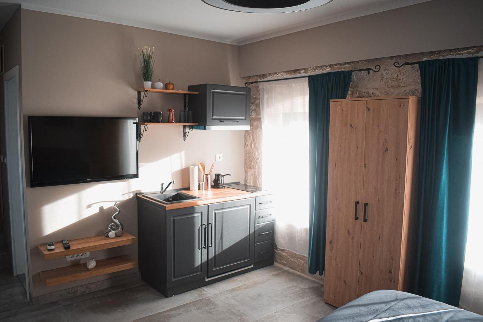 Apartments Jelovic Синь Экстерьер фото